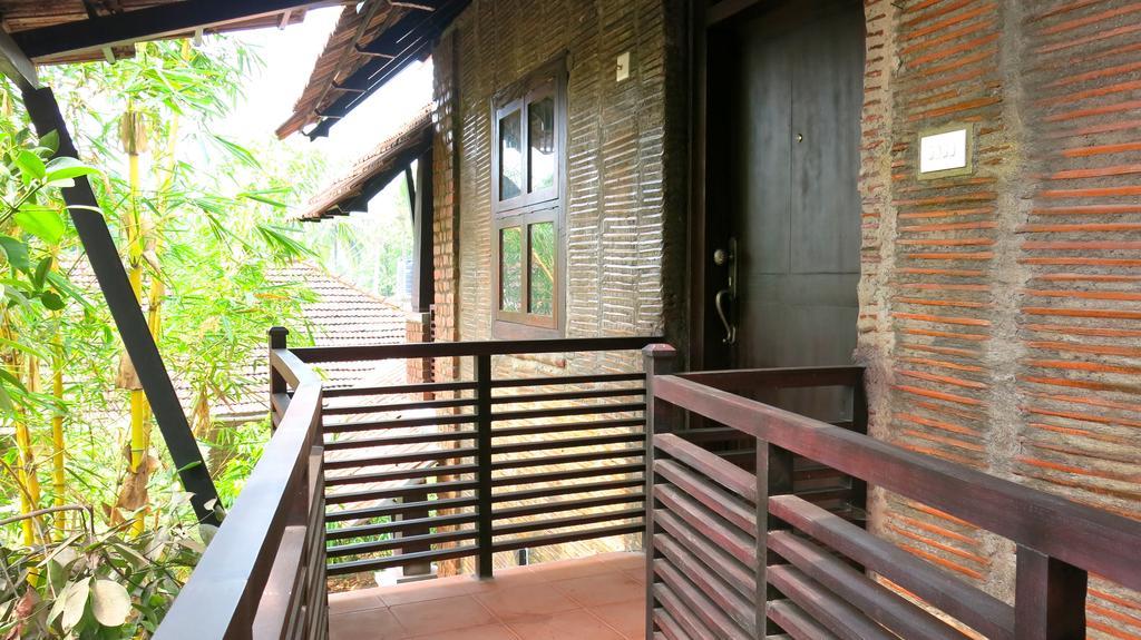 Clayfingers Art Cottage Thrissur ห้อง รูปภาพ